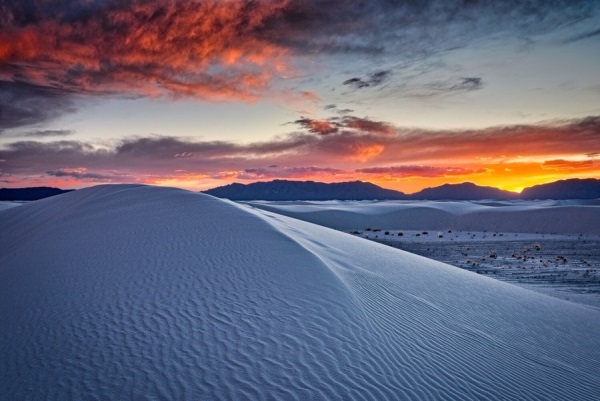 Craig Varjabedian, Red Sky at Sunset, White Sands