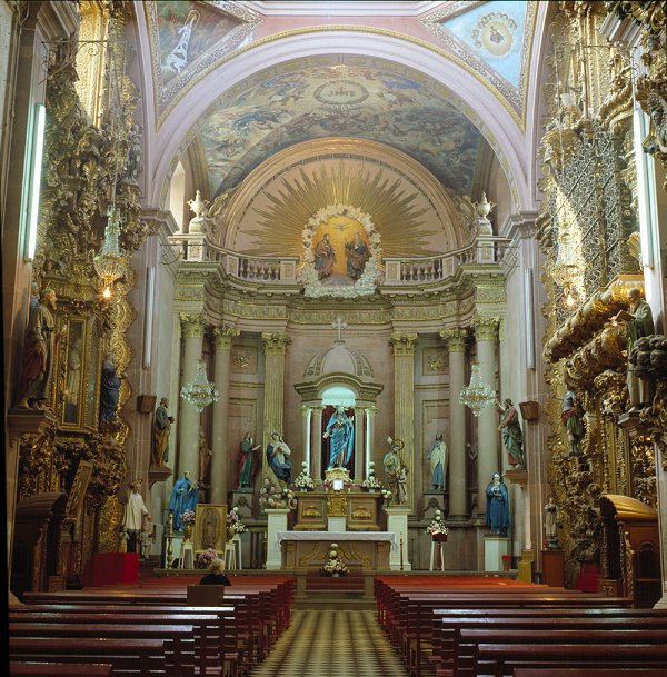 Altar, Church of Santa Clara
